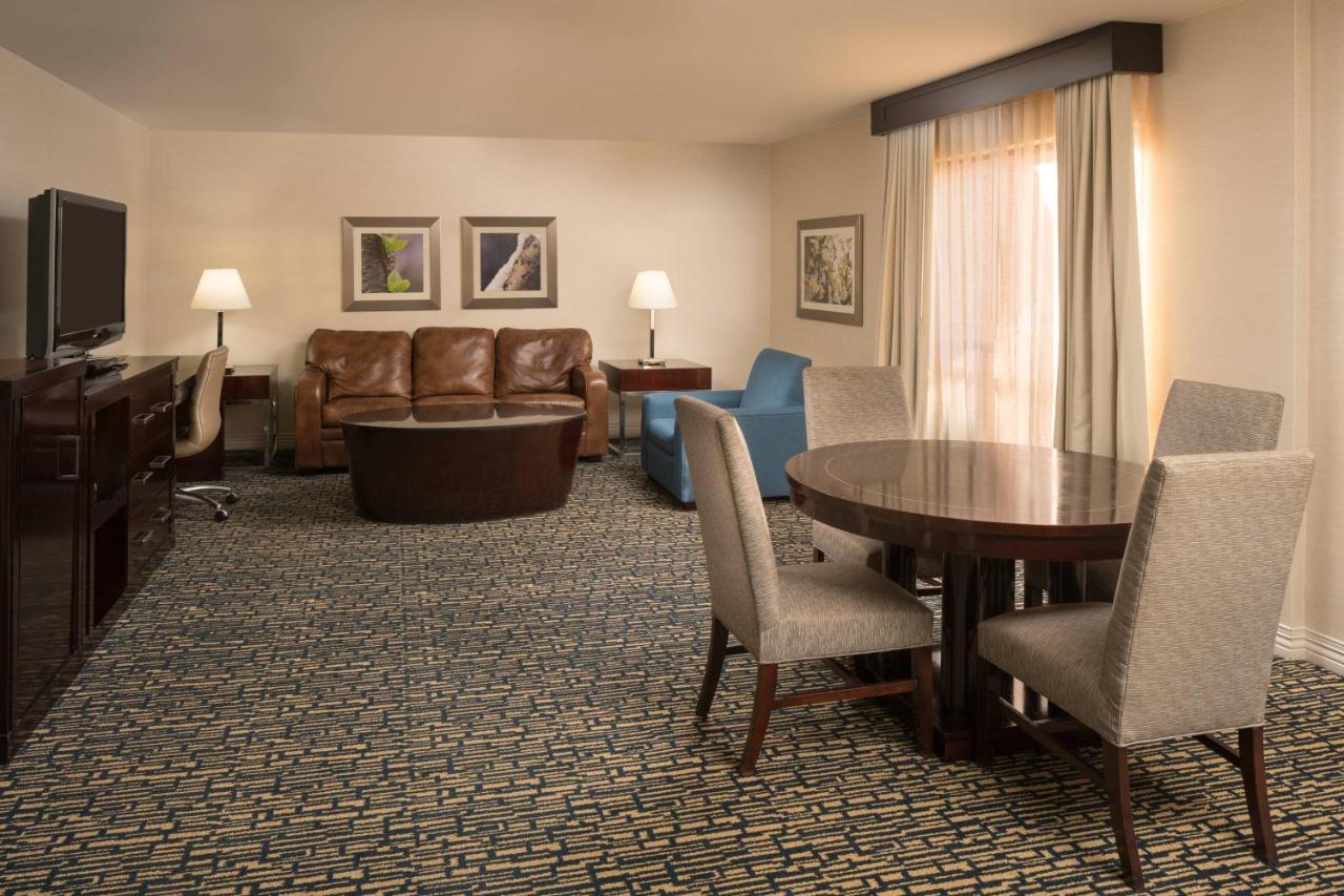 Sheraton Salt Lake City Exterior foto